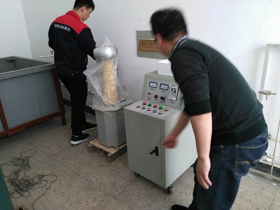 耐壓機2.jpg